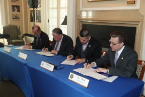 Daemen-SUNY Erie Partnership Signing