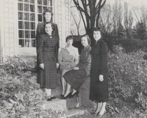 Class of 1953 graduate Dolores Attea Sapienza (far right). 